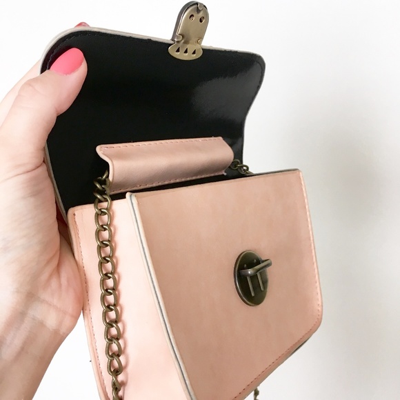 Vintage Style Pink Small Crossbody Handbag - Picture 7 of 8